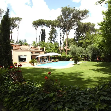 Appia Antica 2Br With Swimming Pool-2
